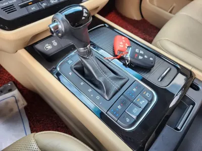 Kia Canival 2016, 194969 км, за 9500000 KRW - фото 9