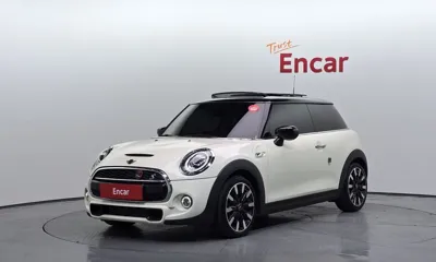 MINI Cooper · 2020 год