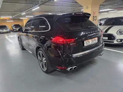 Porsche Cayenne 2013, 202000 км, за 25500000 KRW
