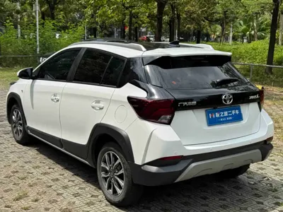 Toyota Yaris L 2022, 16000 км, за 69800 CNY