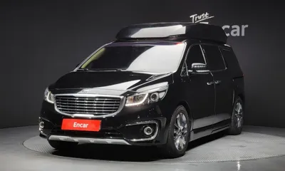 Kia Canival · 2015 год