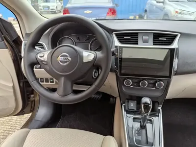 Nissan Sylphy 2016, 90000 км, за 22799 CNY - фото 8