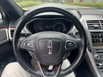 Lincoln MKZ 2018, 81000 км, за 59800 CNY