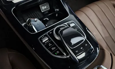 Mercedes-Benz E-Class 2019, 84126 км, за 27000000 KRW - фото 27
