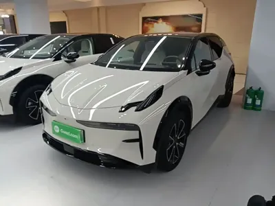 Zeekr X 2024, 5500 км, за 119100 CNY