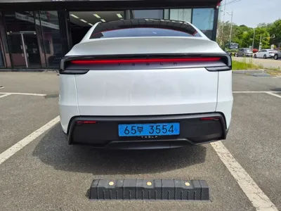 Tesla Model Y 2026, 500 км, за 37600000 KRW - фото 6
