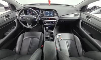 Hyundai Sonata 2018, 28175 км, за 14800000 KRW - фото 7