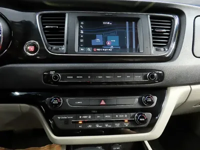 Kia Canival 2019, 115672 км, за 16000000 KRW - фото 10
