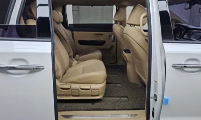 Kia Canival 2017, 96033 км, за 18000000 KRW - фото 12