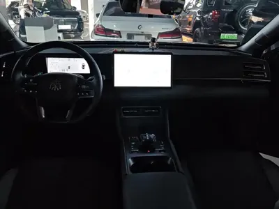 BYD Qin L 2025, 3900 км, за 72500 CNY - фото 12