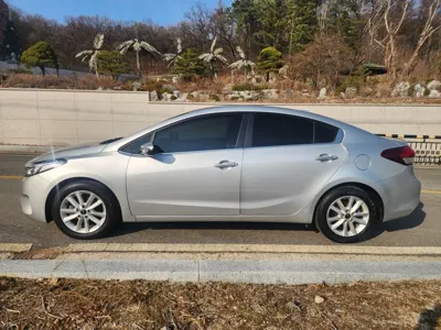 Kia K3 2017, 87111 км, за 8900000 KRW