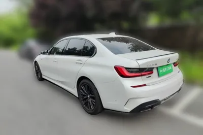 BMW 3 Series 2021, 111700 км, за 138033.49 CNY