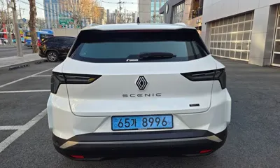 Renault-KoreaSamsung Scenic 2026, 7458 км, за 36100000 KRW