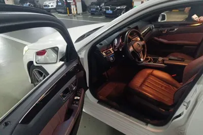 Mercedes-Benz E-Class 2015, 115400 км, за 93277.65 CNY - фото 19