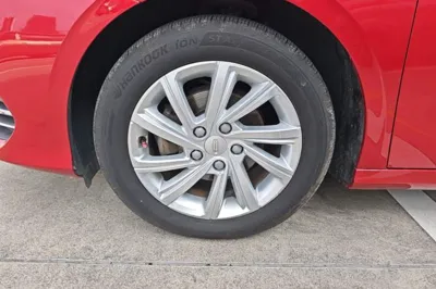 Geely Auto Binray 2020, 40599 км, за 40053.64 CNY - фото 10
