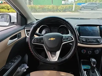 Chevrolet Monza 2021, 24100 км, за 33600 CNY - фото 11