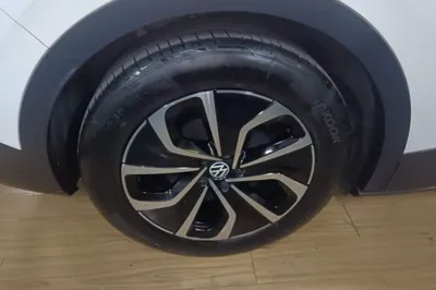 Volkswagen ID.4 X · 2024 год