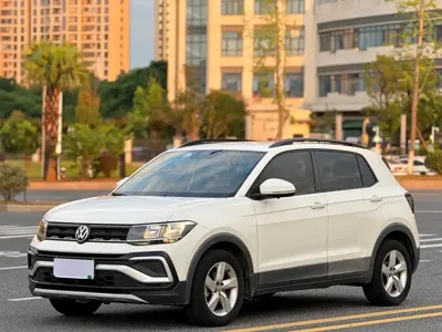 Volkswagen T-Cross · 2019 год