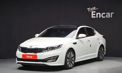 Kia K5 · 2013 год