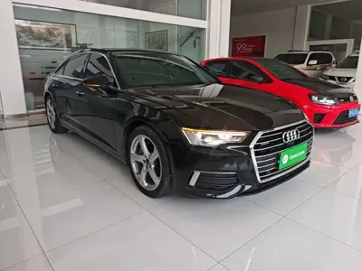 Audi A6L 2022, 80700 км, за 212100 CNY