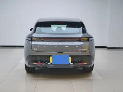 Leapmotor 零跑Lafa5 2025, 3300 км, за 94800 CNY