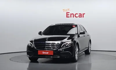 Mercedes-Benz E-Class 2019, 28008 км, за 34900000 KRW