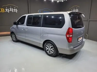 Hyundai Starex 2017, 53896 км, за 15300000 KRW - фото 4
