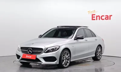 Mercedes-Benz C-Class · 2018 год