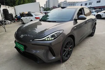 IM LS6 · 2023 год