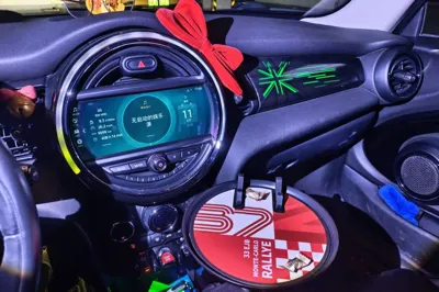 MINI MINI 2018, 40500 км, за 89012.61 CNY - фото 14