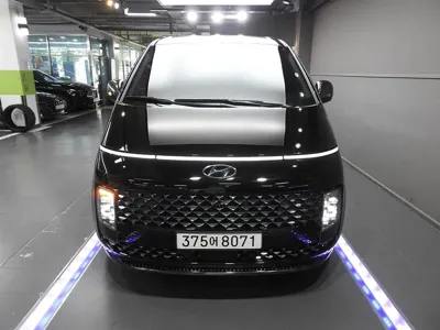 Hyundai Staria · 2022 год