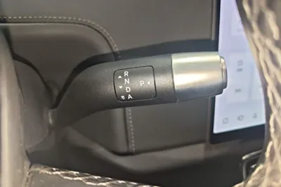 Li Auto L9 2024, 43000 км, за 307050.68 CNY