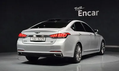 Hyundai Genesis 2016, 94271 км, за 12990000 KRW - фото 2