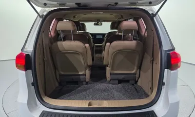 Kia Canival 2018, 159882 км, за 10500000 KRW - фото 20
