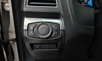 Ford Explorer 2019, 79876 км, за 16500000 KRW - фото 17