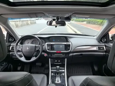 Honda Accord 2016, 120000 км, за 71800 CNY - фото 19