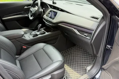 Cadillac XT4 2021, 83100 км, за 96599.14 CNY - фото 31