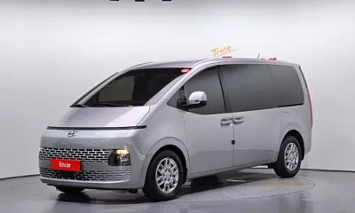 Hyundai Staria · 2022 год