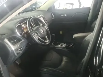 Jeep Cherokee 2016, 98000 км, за 88000 CNY - фото 7