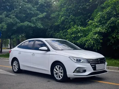 Roewe i5 2021, 107000 км, за 25800 CNY