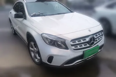 Mercedes-Benz GLA 2018, 98900 км, за 73718.21 CNY