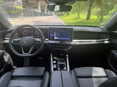 Volkswagen Passat 2025, 10000 км, за 138500 CNY - фото 6