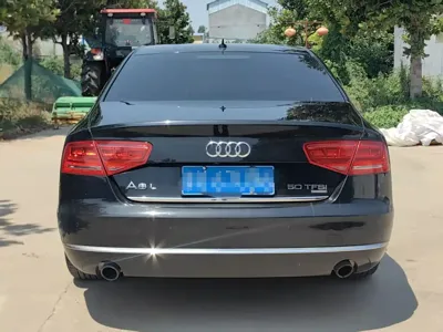 Audi A8 2012, 390000 км, за 58300 CNY