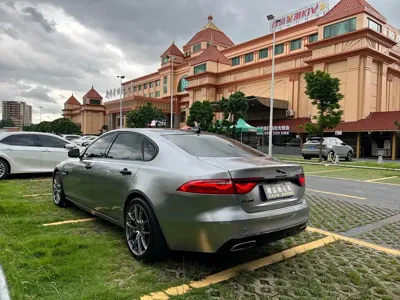 Jaguar XFL 2018, 101000 км, за 79800 CNY
