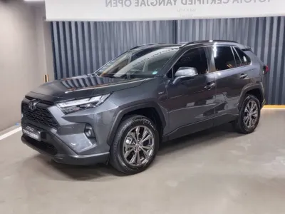 Toyota RAV4 · 2025 год