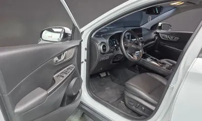 Hyundai Kona 2020, 31715 км, за 25000000 KRW - фото 10