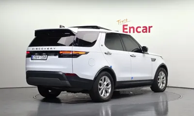 Land Rover Discovery 2018, 93169 км, за 18880000 KRW - фото 2