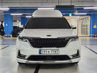 Kia Canival · 2021 год