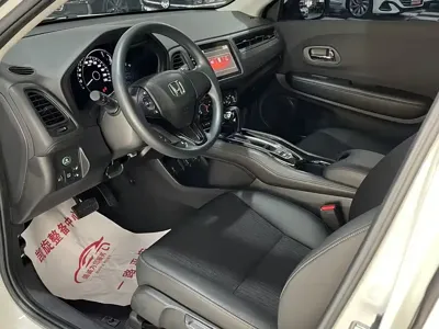 Honda Vezel 2022, 5800 км, за 105800 CNY