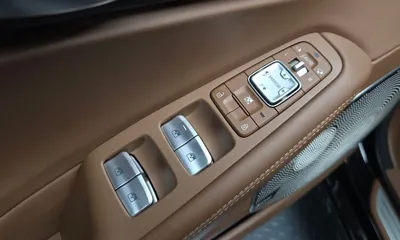Genesis G90 2019, 95451 км, за 37500000 KRW - фото 27